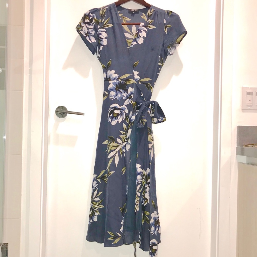Yumi Kim Blue, Floral, Short Sleeve dress (XS)